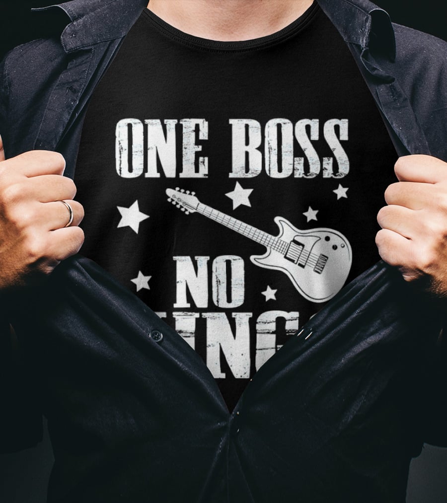 One Boss No Kings Guitar And Stars Political Freedom Monarchy T-Shirt