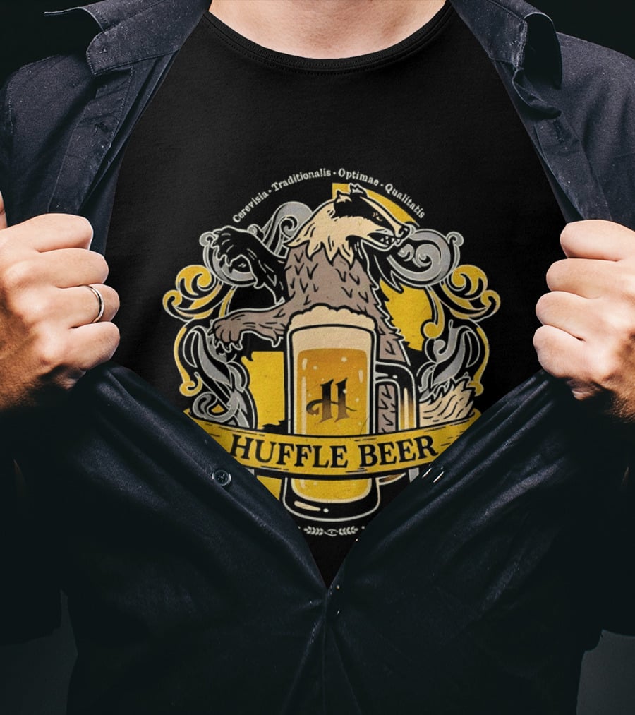 Huffle Beer Cerevisia Traditionalis Optimae Qualitatis 990 D C Badge With And Badger T-Shirt