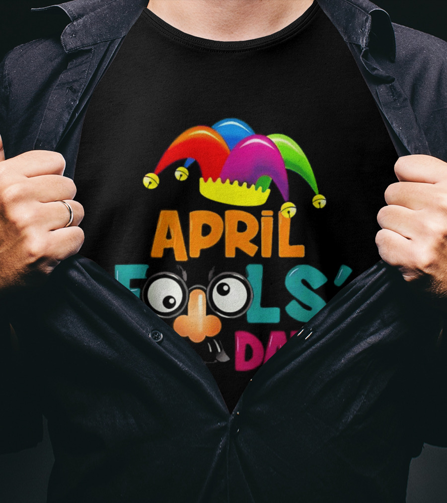 April Fools' Day Jester Hat Nose Glasses T-Shirt