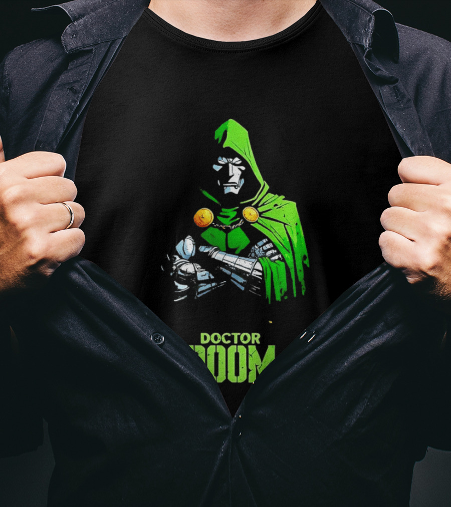 Doctor Doom Green Armor Crossed Arms Marvel T-Shirt