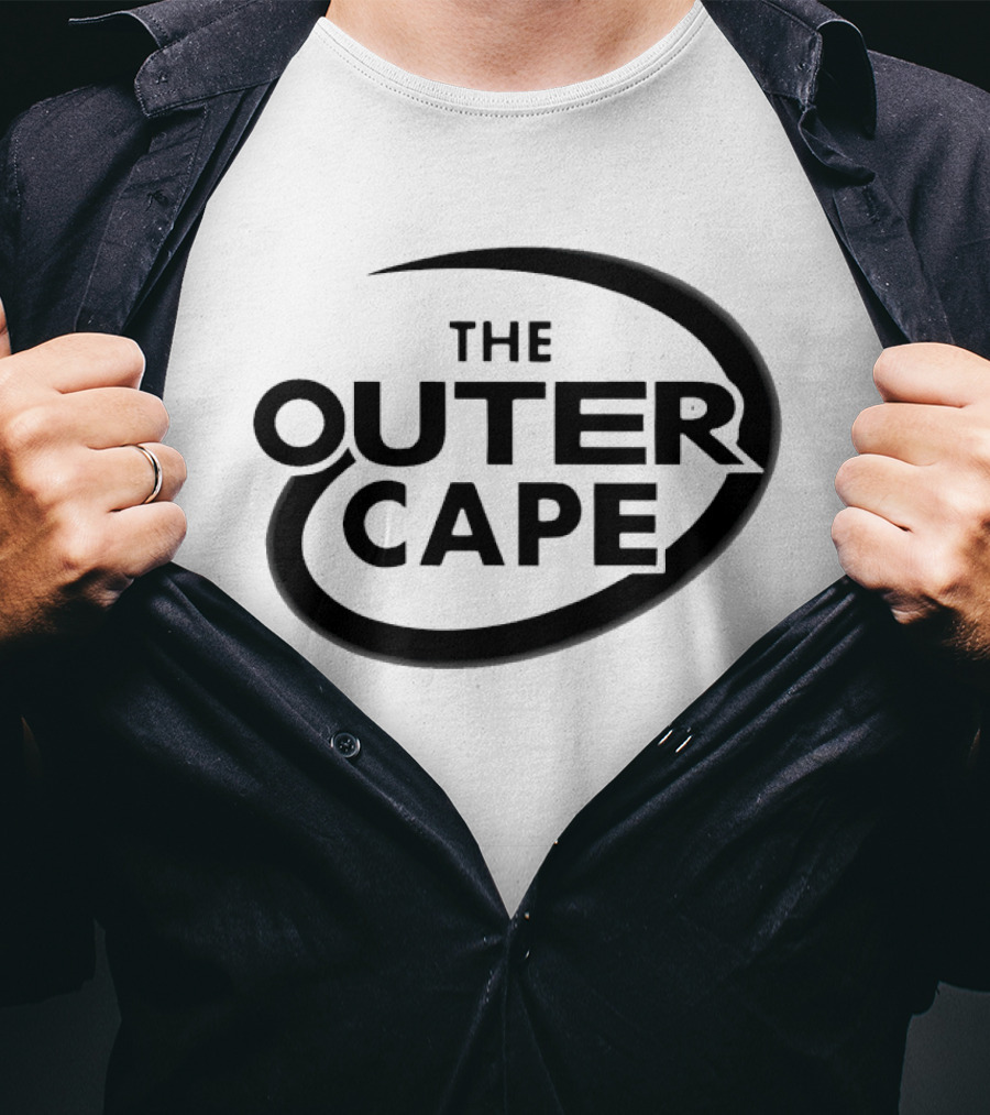 The Outer Cape Retro Style Bold Text Oval Highlight T-Shirt