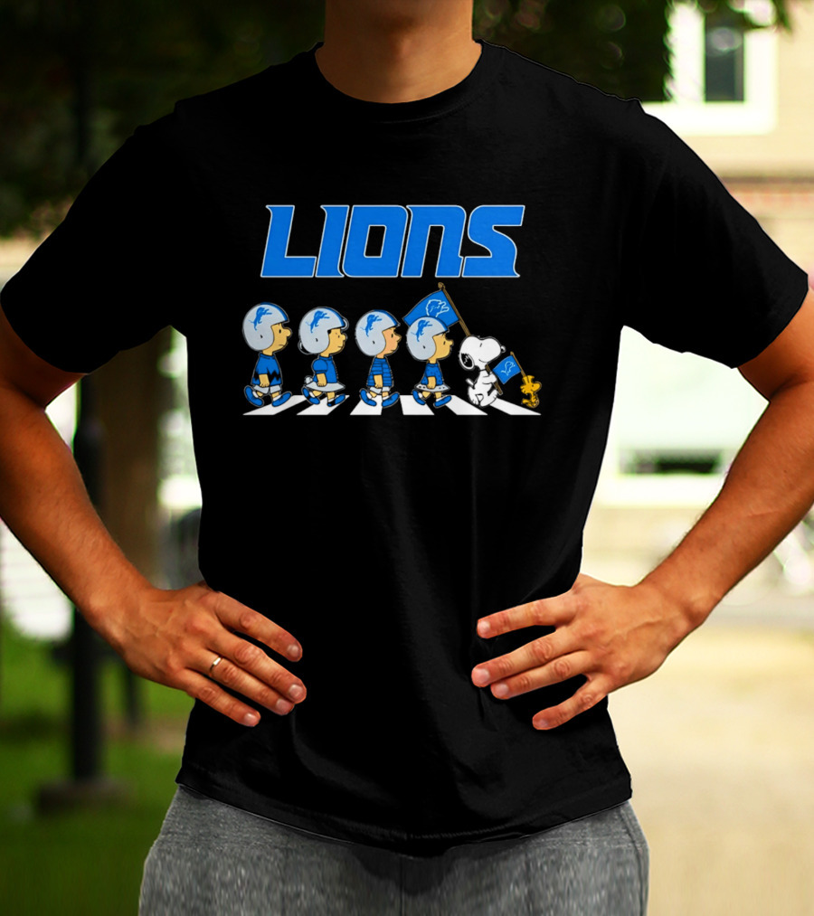 Peanuts Detroit Lions Football Flag Walking Abbey Road T-Shirt