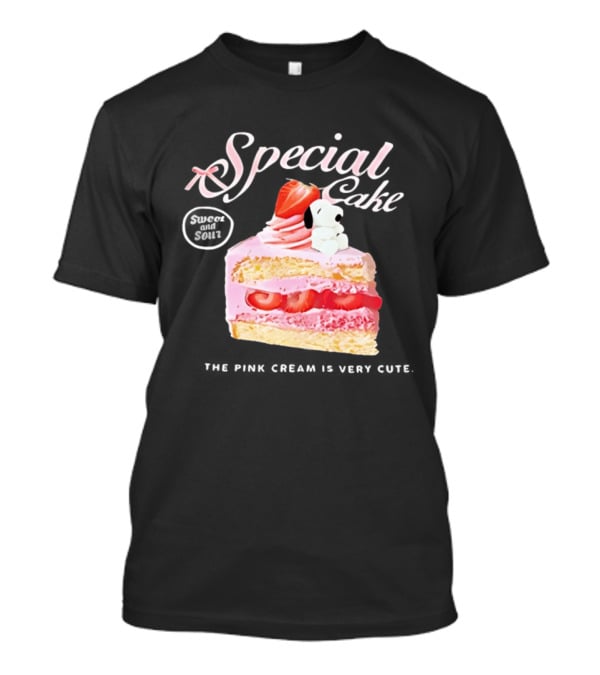 Special Cake Pink Cream With Strawberry And Snoopy T-Shirt