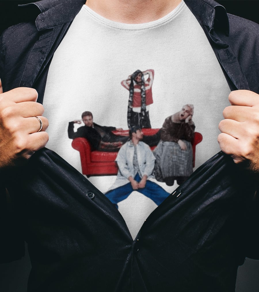 5 Seconds Of Summer Everyone's A Star World Tour 2026 Red Couch Moments T-Shirt