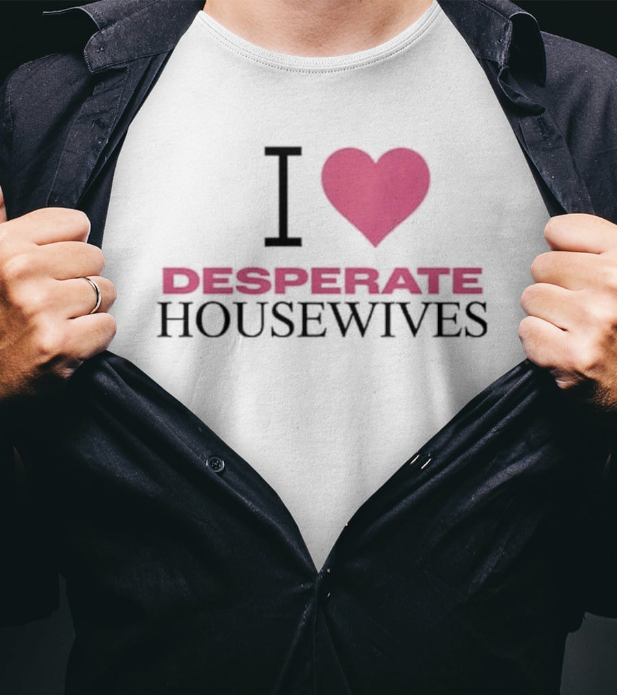 Nicollette Sheridan I Love Desperate Housewives Pink Heart T-Shirt