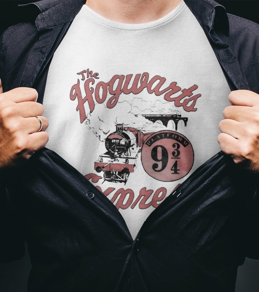 The Hogwarts Express Platform 9 3/4 Train With Smoke T-Shirt