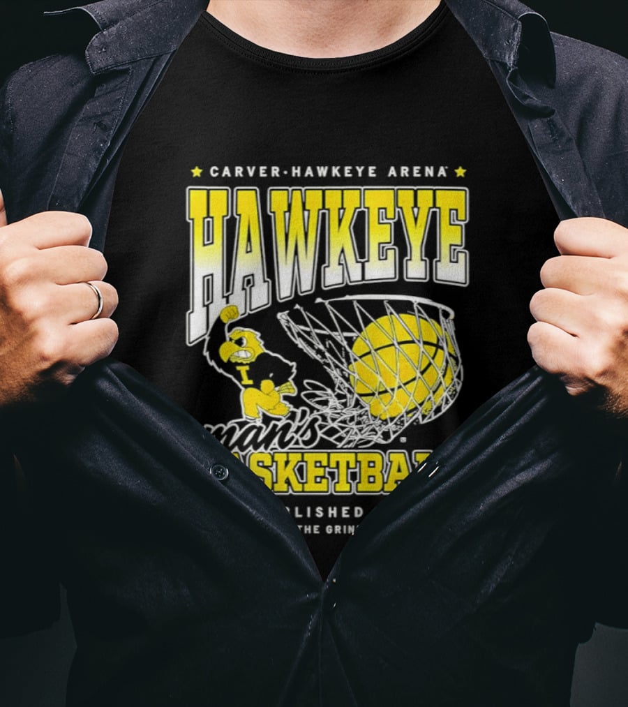 Carver Hawkeye Arena Man's Basketball Defining The Grind In 2023 Established 1901 T-Shirt
