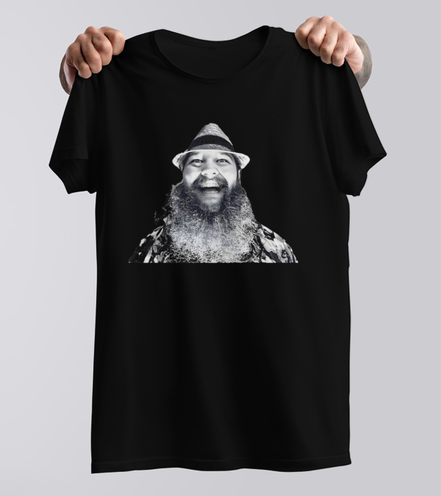 Bray Wyatt WWE Smiling In Straw Hat Iconic Wrestling Image T-Shirt