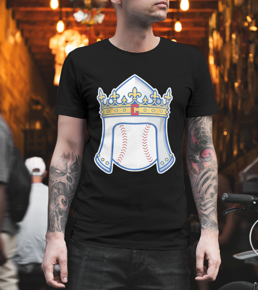 Chicago Cubs Sir Longball Baseball Helmet Crown T-Shirt