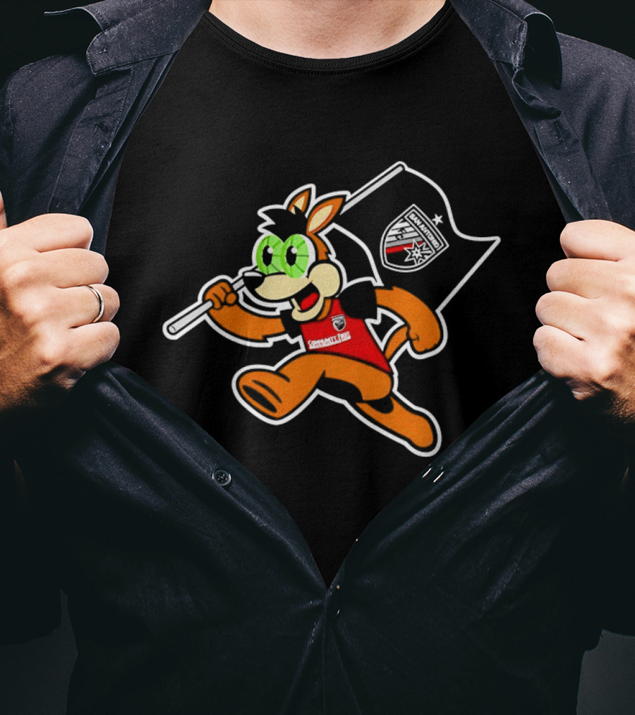 Coyote With Soccer Flag SAFC Crest Animated T-Shirt