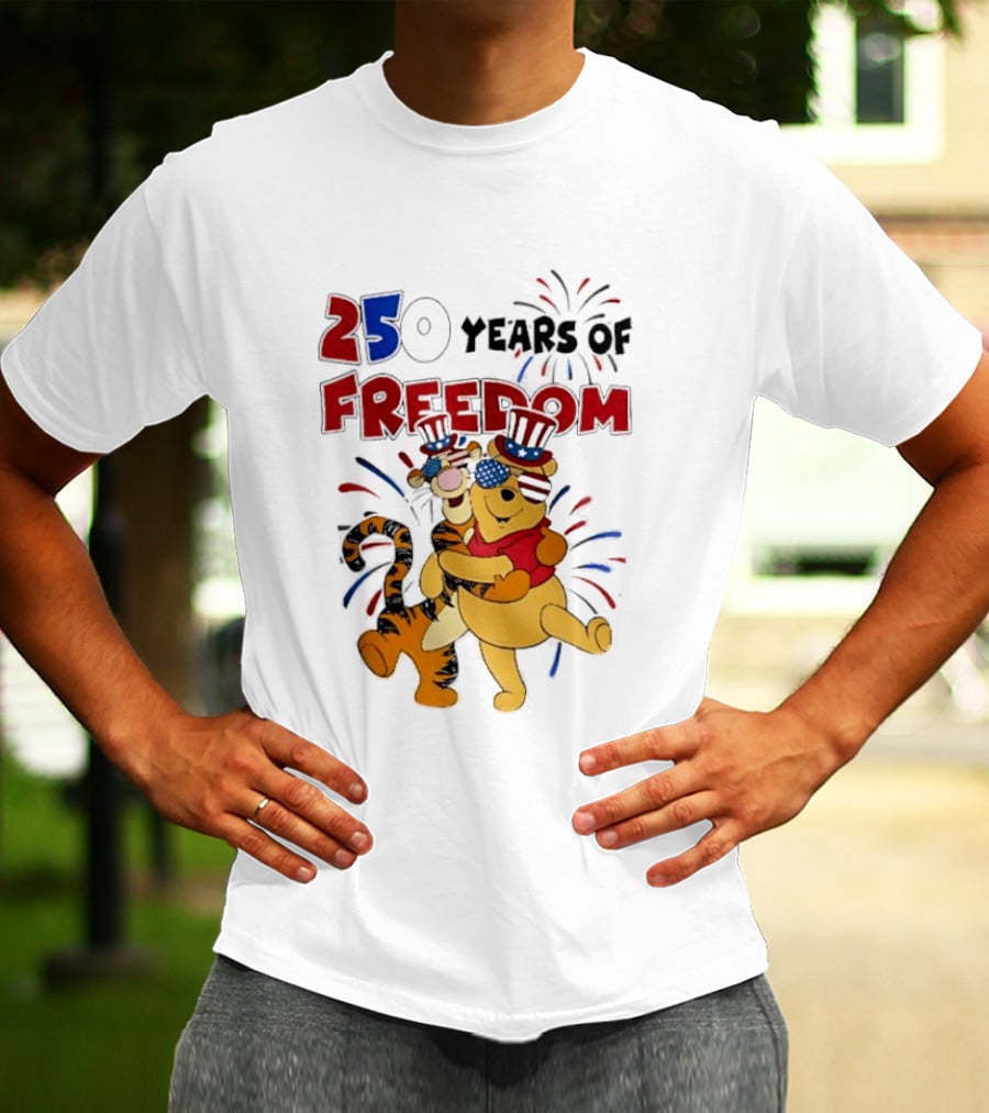 250 Years Of Freedom Winnie The Pooh And Tiger Celebration T-Shirt