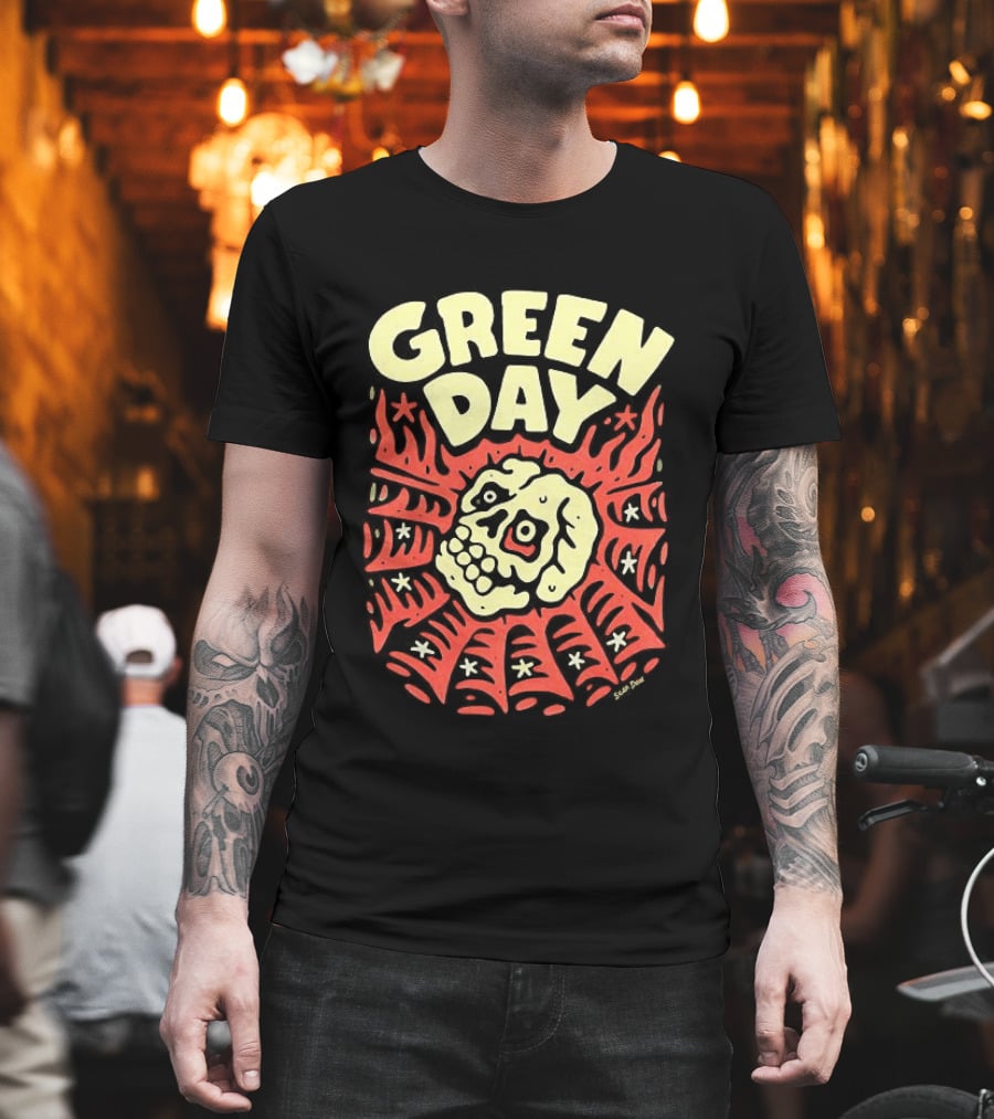 Green Day Skull Spider Red And Cream T-Shirt