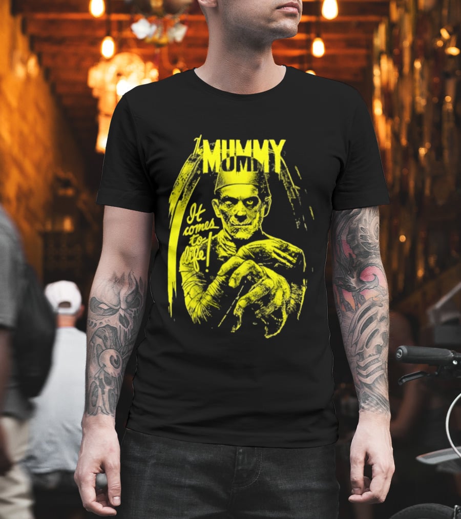 The Mummy It Comes To Life Horror Classic Vintage Yellow T-Shirt