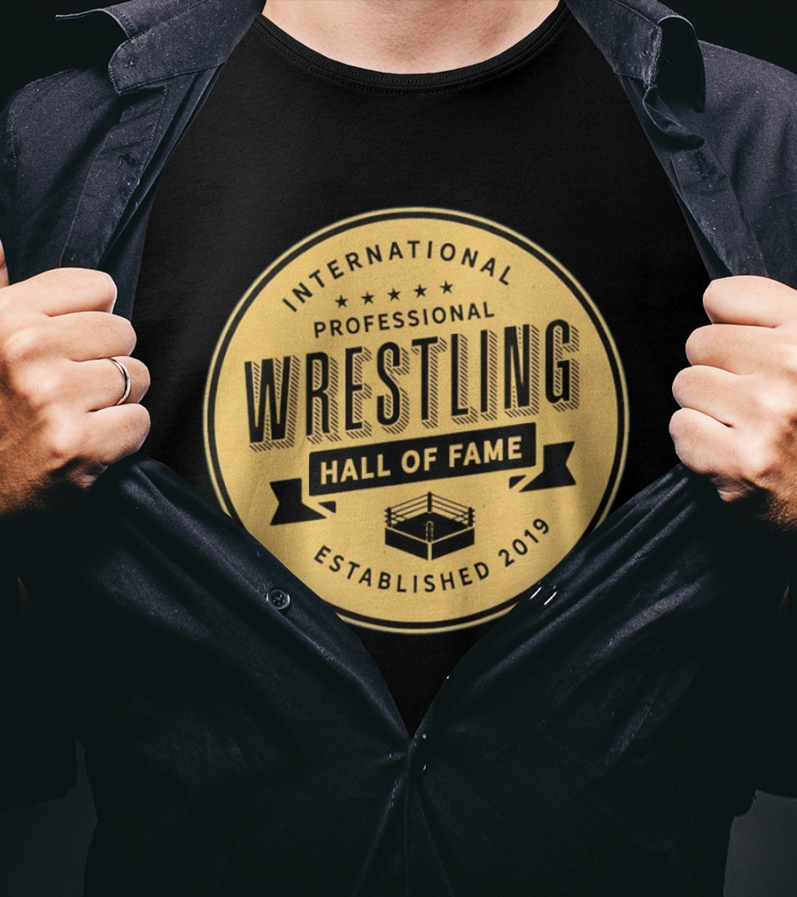 International Professional Wrestling Hall Of Fame Established 2019 Circle T-Shirt
