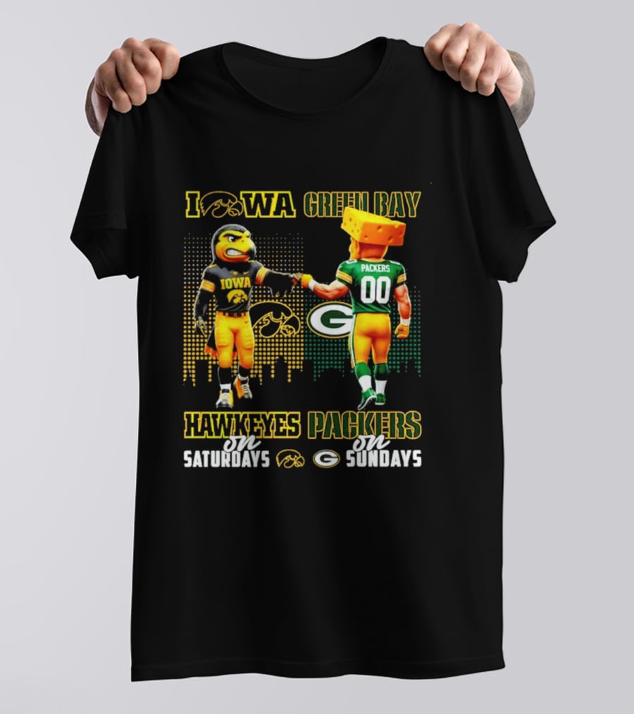 Iowa Hawkeyes On Saturdays Green Bay Packers On Sundays City Skyline T-Shirt