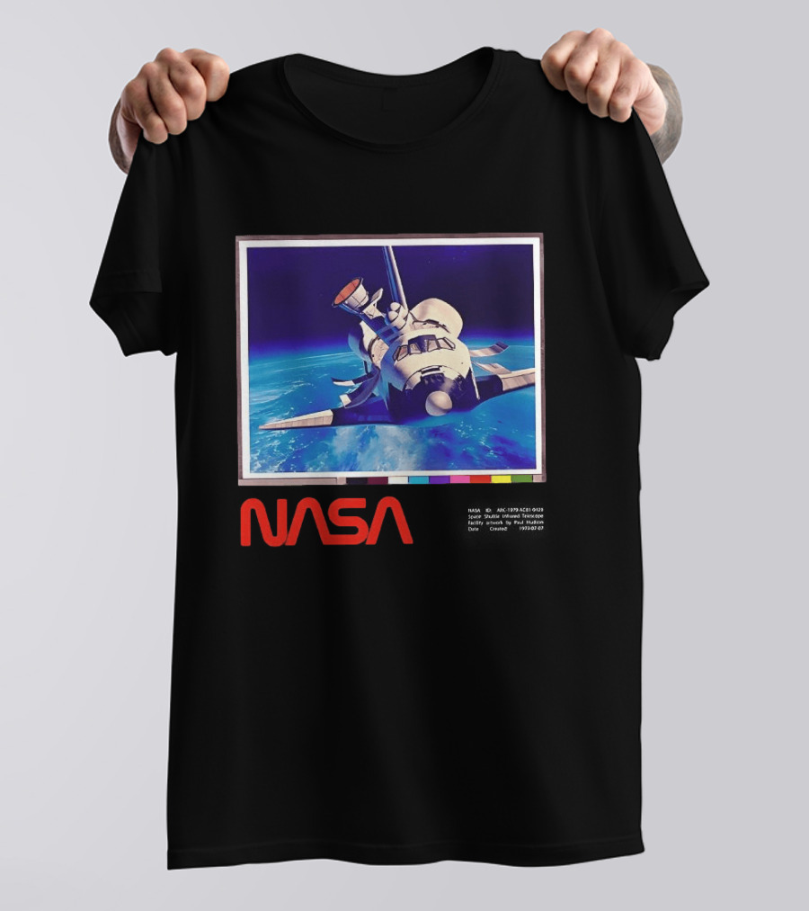 Space Shuttle In Orbit NASA T-Shirt