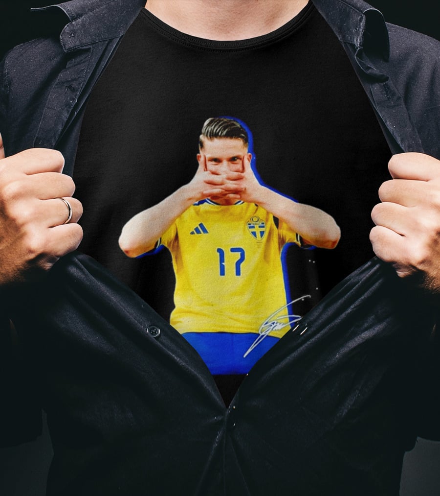 Viktor Gyokeres Sweden Number 17 Signature Gesture T-Shirt