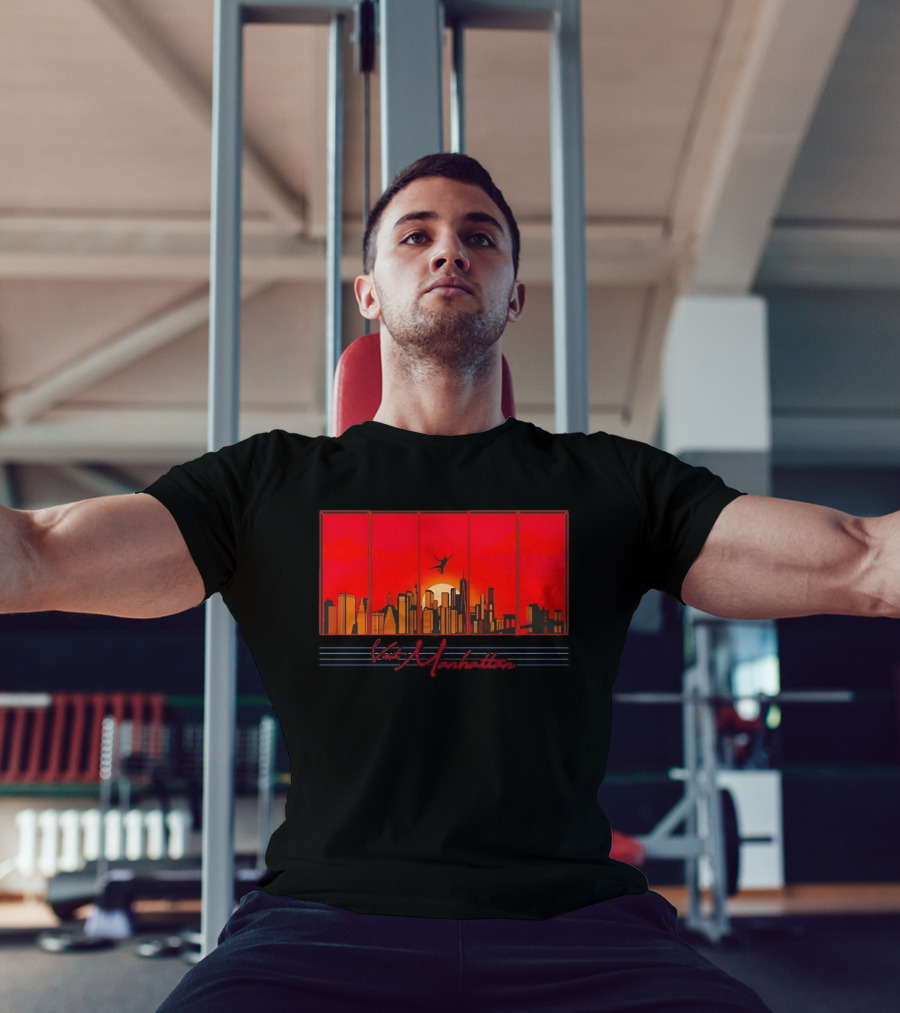 Visit Manhattan Skyline Sunlit Silhouette Red Sunset T-Shirt