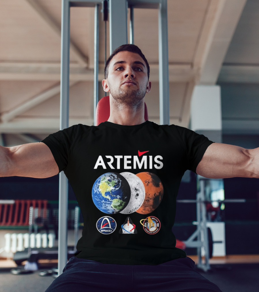 Artemis SpaceX Orion Mission Moon Earth Mars T-Shirt