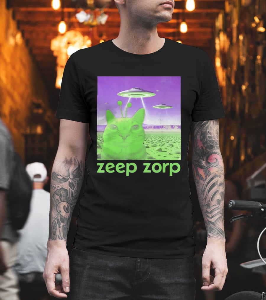 Zeep Zorp Green Cat Alien With UFOs In Space Desert Scenery T-Shirt