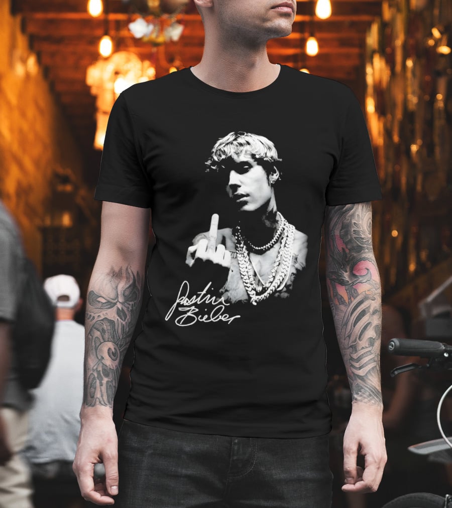 Justin Bieber Middle Finger Gesture T-Shirt