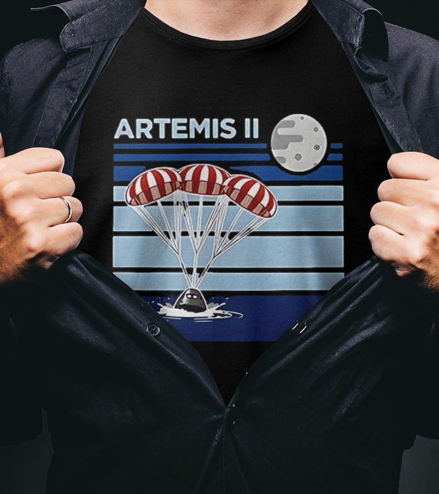 Artemis II Splashdown 2026 Orion Spacecraft Landed With Moon Parachute Scene T-Shirt