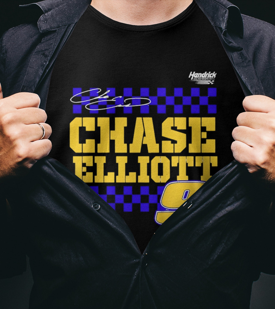 Chase Elliott 9 NASCAR Hendrick Motorsports Vive La Fete Autographed T-Shirt