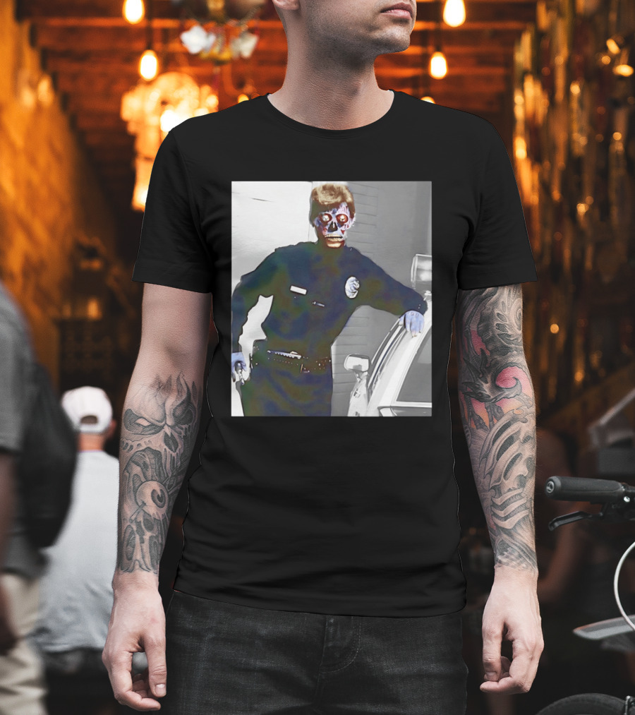 Skeleton Alien Cop They Live 80s Movie Police T-Shirt