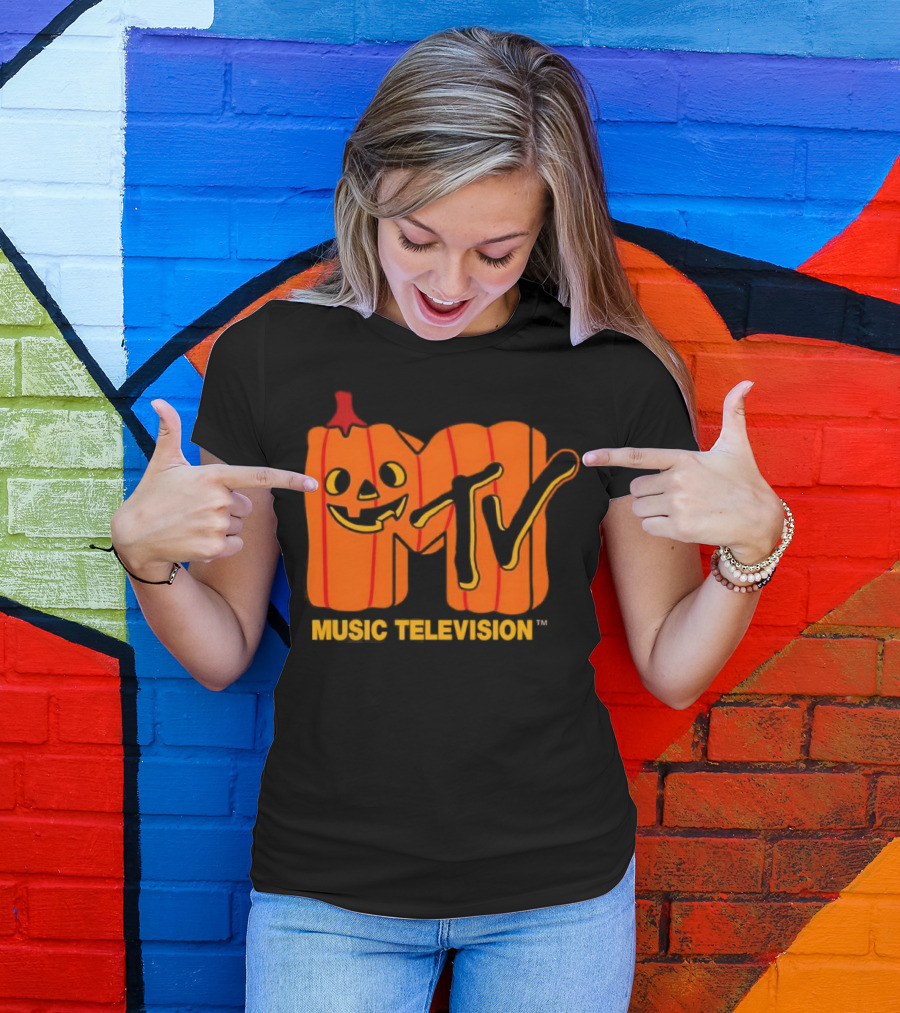 MTV Music Television Pumpkin Halloween T-Shirt