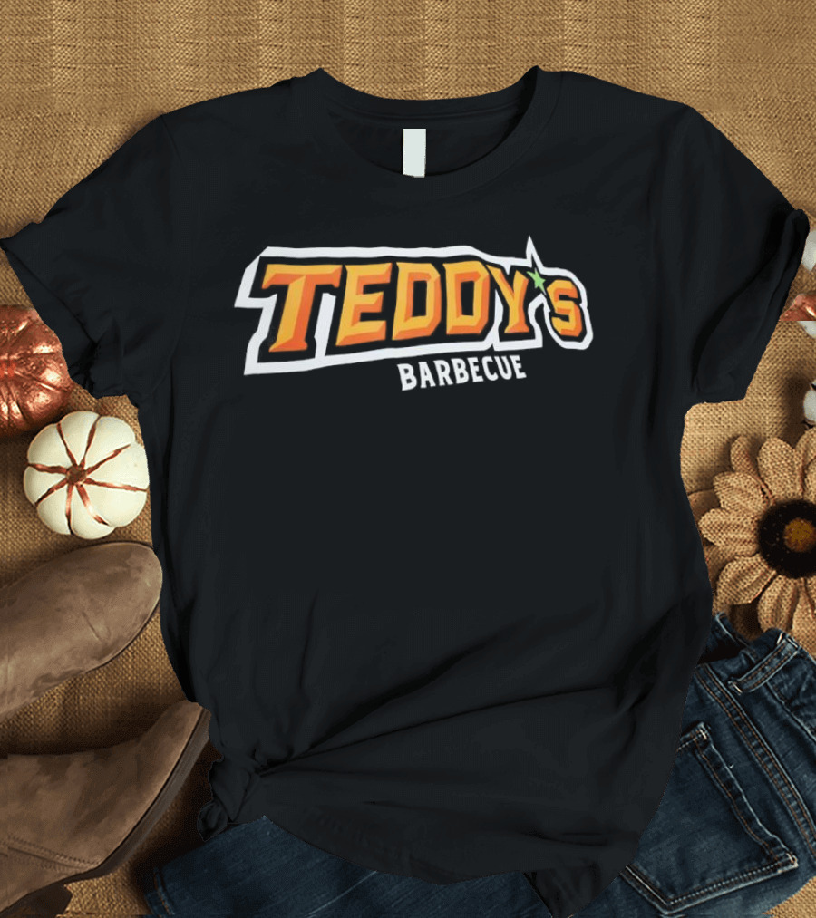 Teddy’s Barbecue Bold Text Style With Green Star Symbol T-Shirt