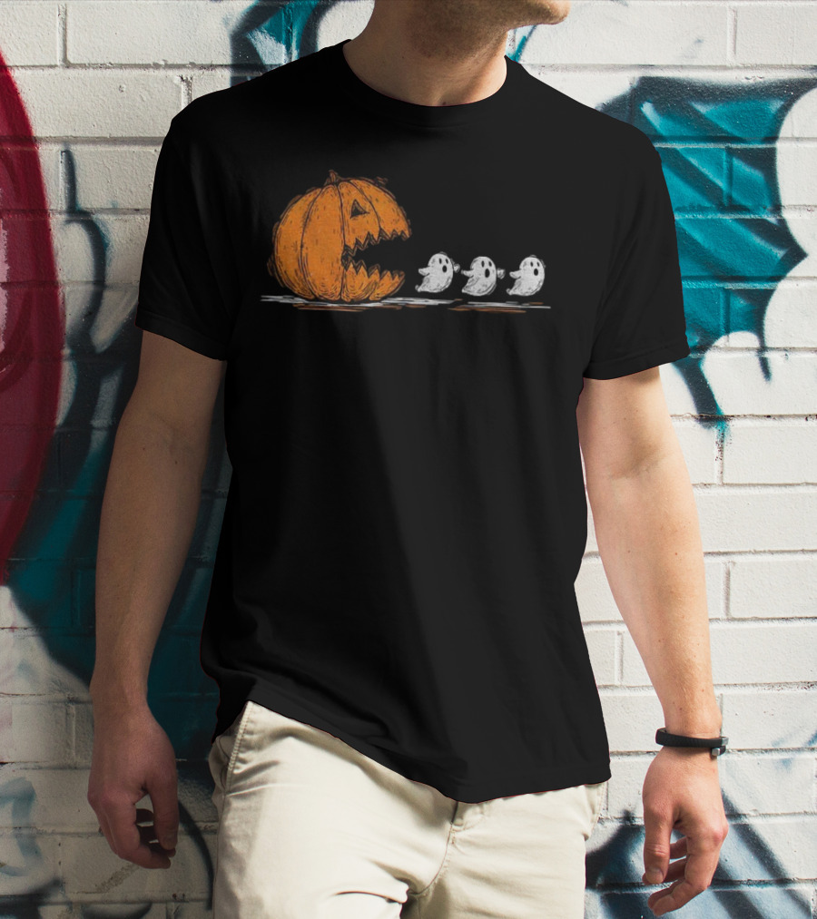 Pumpkin Chasing Ghosts Spooky Season Funny Halloween Vintage T-Shirt