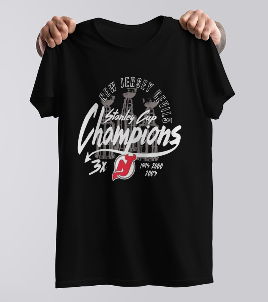 New Jersey Devils 3x Stanley Cup Champions 1995 2000 2003 T-Shirt