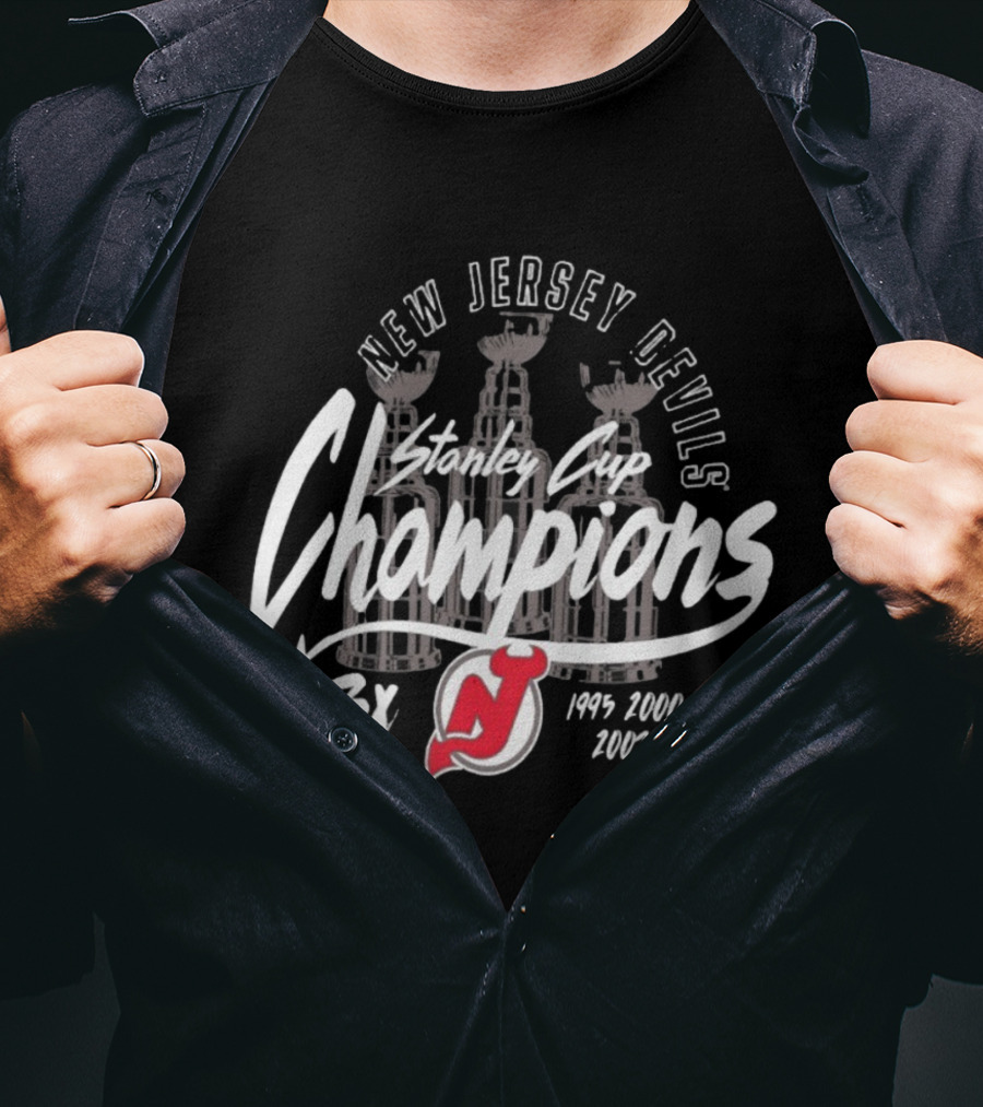 New Jersey Devils 3x Stanley Cup Champions 1995 2000 2003 T-Shirt
