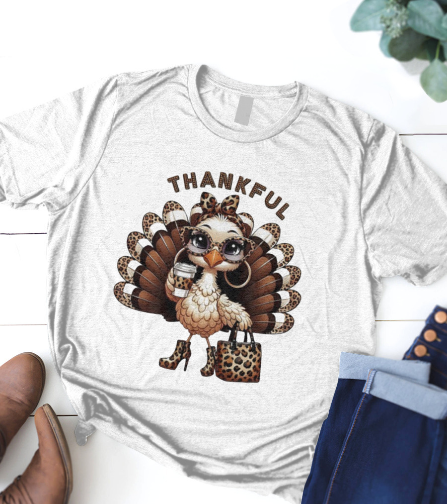 Thankful Leopard Print Turkey Coffee Lover Fashionista T-Shirt