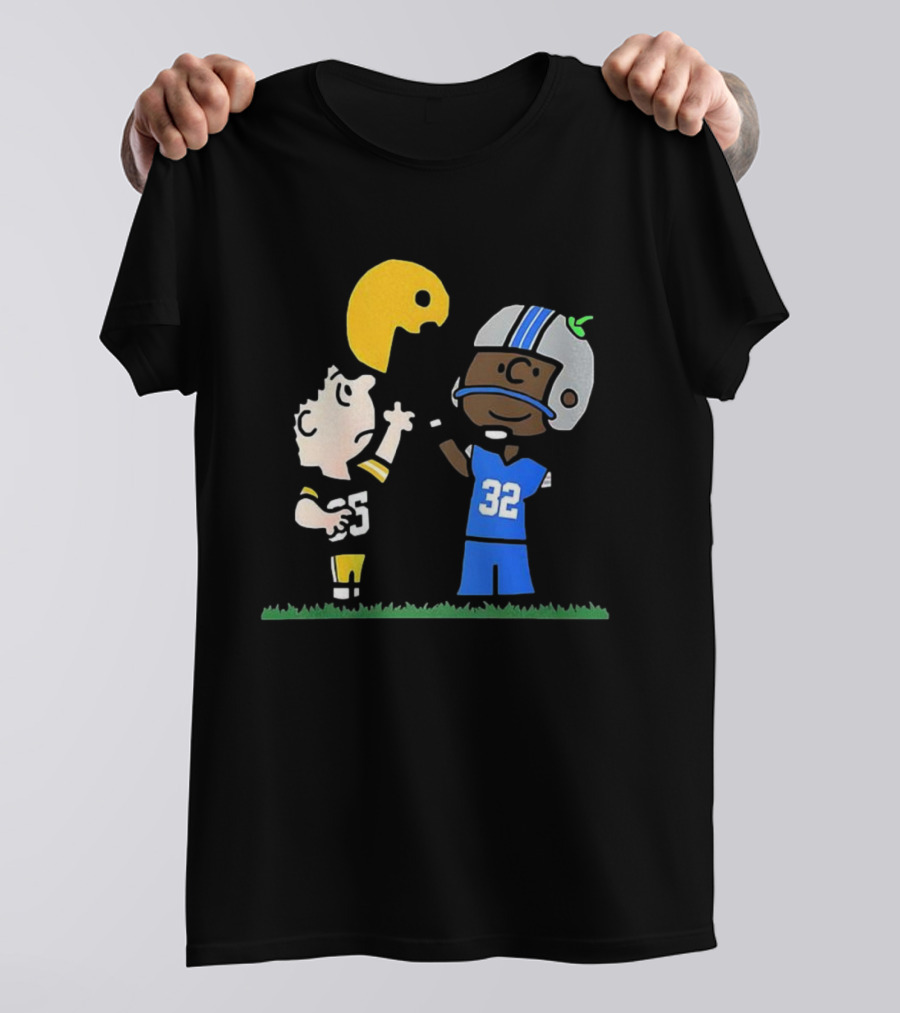 Green Bay Packers Vs Detroit Lions Peanuts Cartoon Lucy Charlie Brown Football T-Shirt