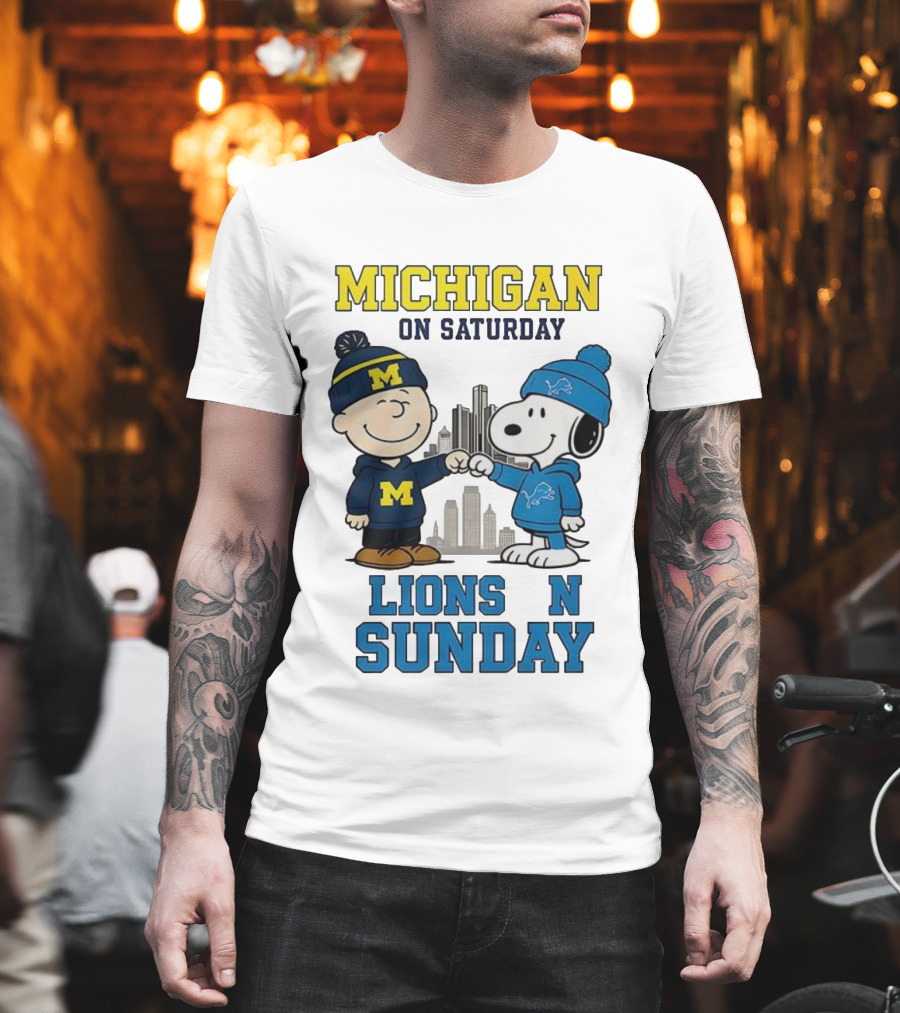 Michigan Wolverines On Saturday Charlie Brown And Snoopy Lions On Sunday T-Shirt