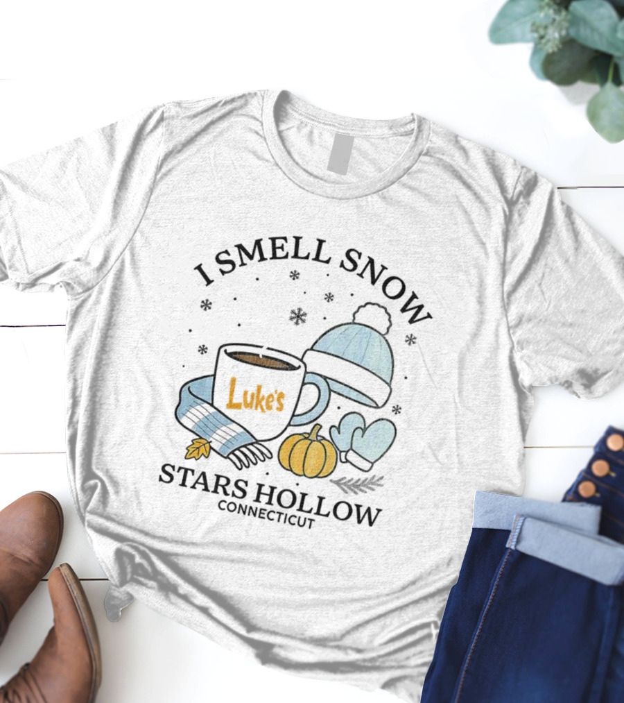 I Smell Snow Luke's Stars Hollow Connecticut Christmas Winter Cozy T-Shirt