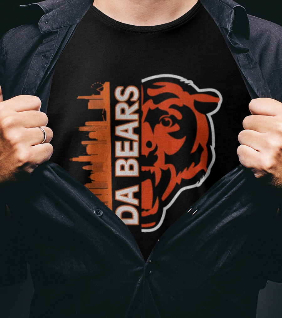 Da Bears Chicago Football City Skyline Bear Head T-Shirt