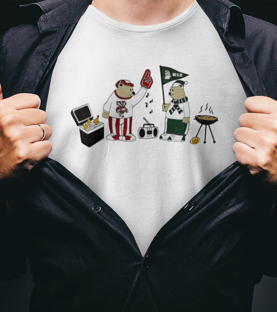 House Divided Bears Wisconsin Badgers MSU Spartans Rivalry Football Tailgate Party T-Shirt