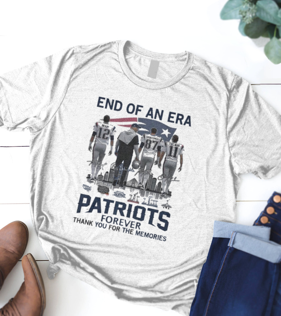 End Of An Era New England Patriots Forever Thank You For The Memories Signatures 12 87 11 T-Shirt
