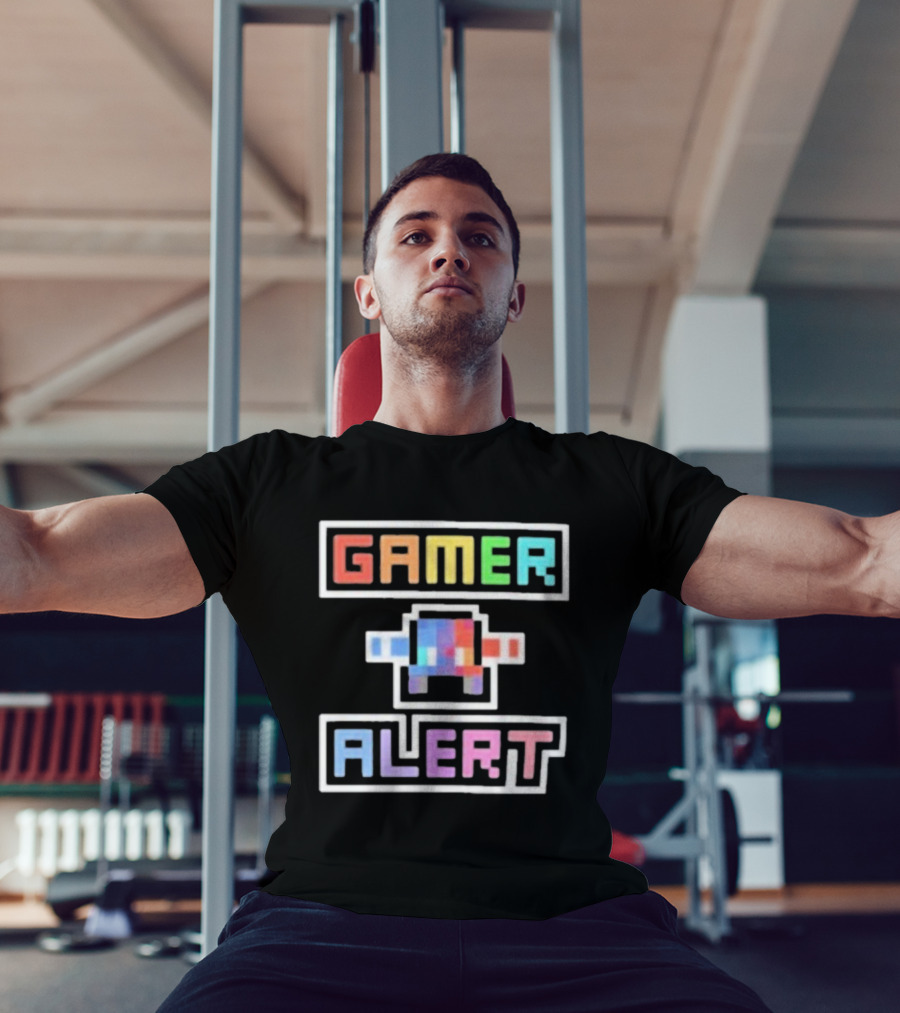 Gamer Alert Retro Pixel Art Style от Authorblues T-Shirt