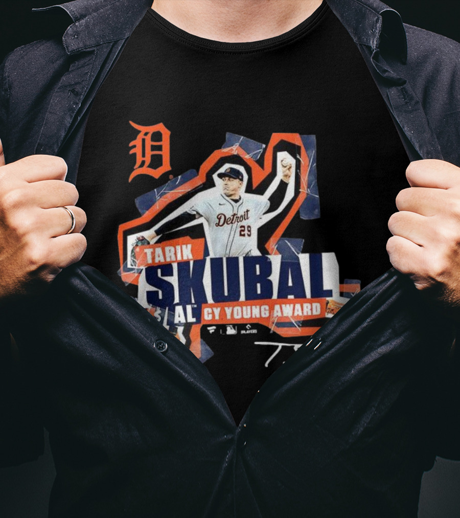 Tarik Skubal Detroit 2025 AL Cy Young Award Tigers Signature T-Shirt