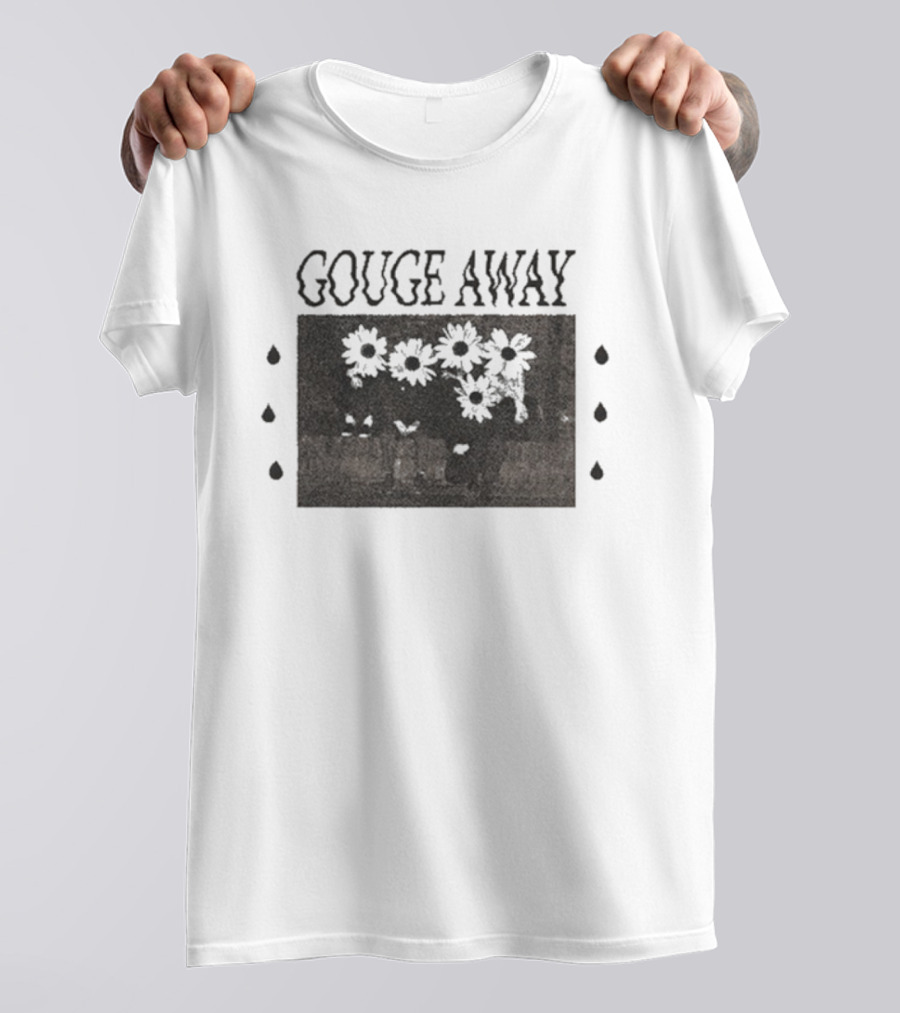 Gouge Away Flowerhead Floral Motif Teardrop Accents T-Shirt