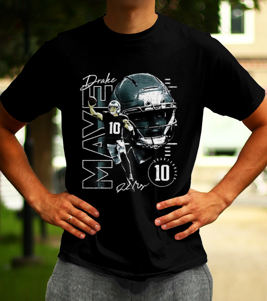 Drake Maye Patriots Football Vertical Name Signature Retro 10 T-Shirt