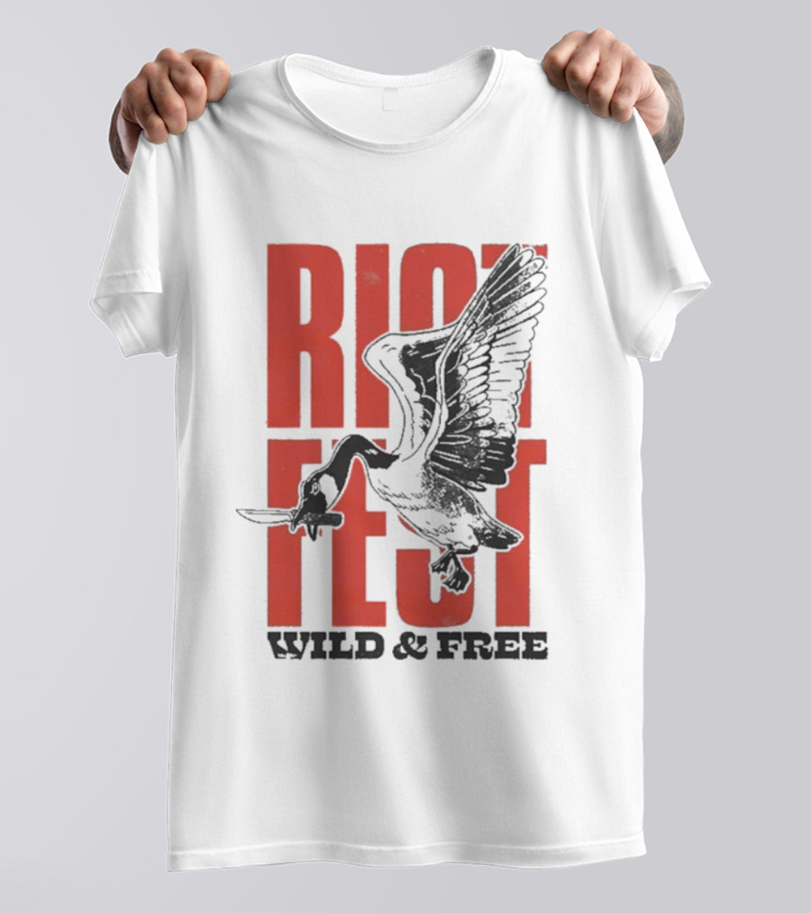 Riot Fest Wild And Free Goose Knife Iconic Design T-Shirt