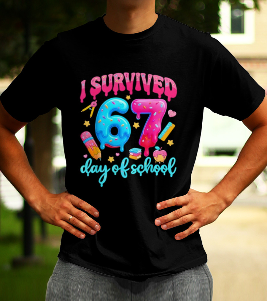 I Survived 67 Days Of School Pencil Cupcake Book Stars Hearts T-Shirt