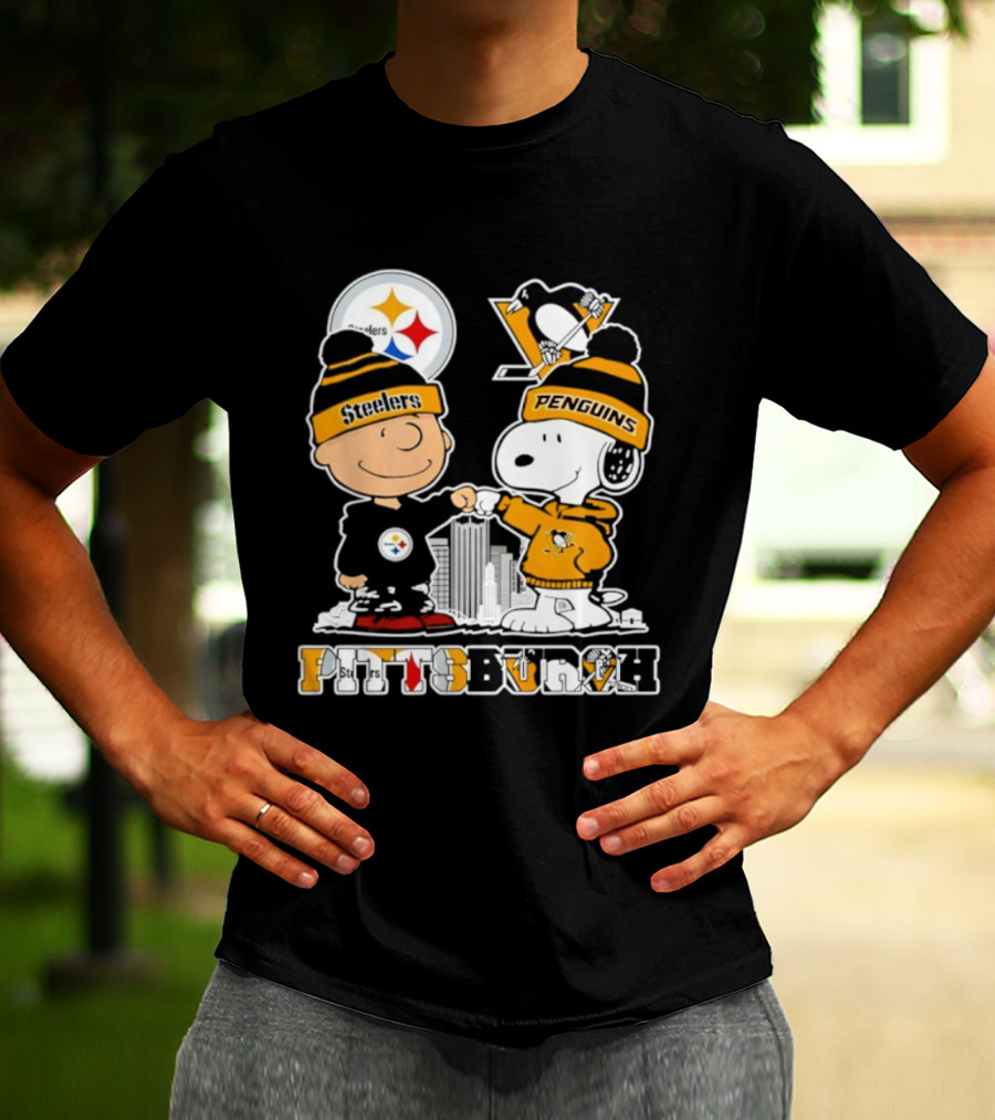 Pittsburgh Steelers Penguins Snoopy Charlie Brown Commemorative Sports Fan Graphic T-Shirt
