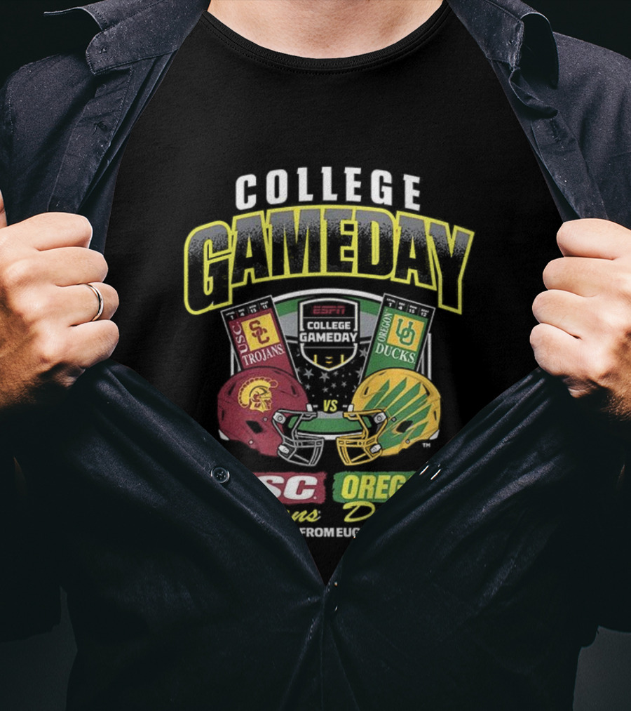 College GameDay 2025 USC Trojans Vs Oregon Ducks Live From Eugene T-Shirt