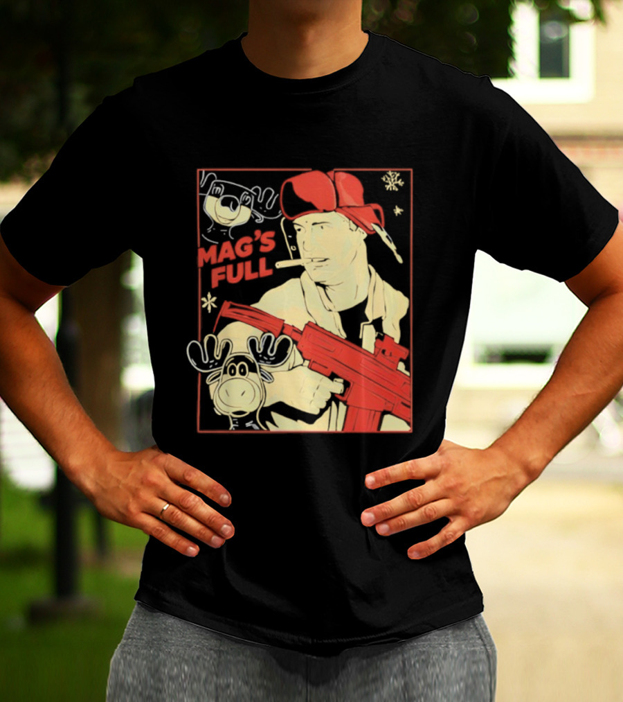 Mags Full Randy Quaid With Moose And Snowflakes T-Shirt