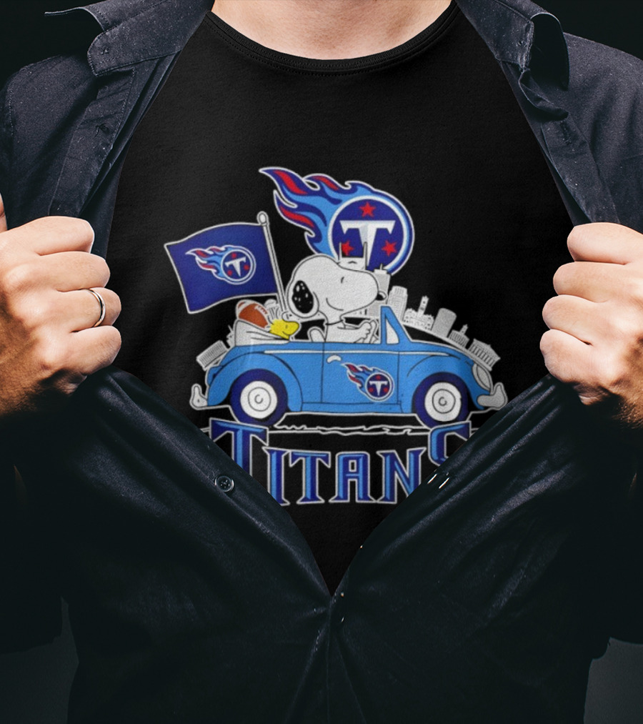 Tennessee Titans Snoopy Woodstock Driving Adventure T-Shirt